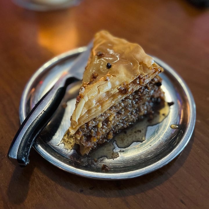 photo of GRECA baklava shared by @amz8893 on  28 Apr 2022 - review