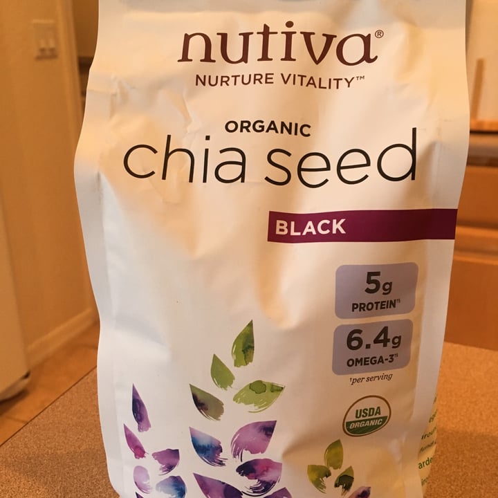 photo of Nutiva Organic chia seeds black shared by @allcreaturesareone on  31 May 2022 - review