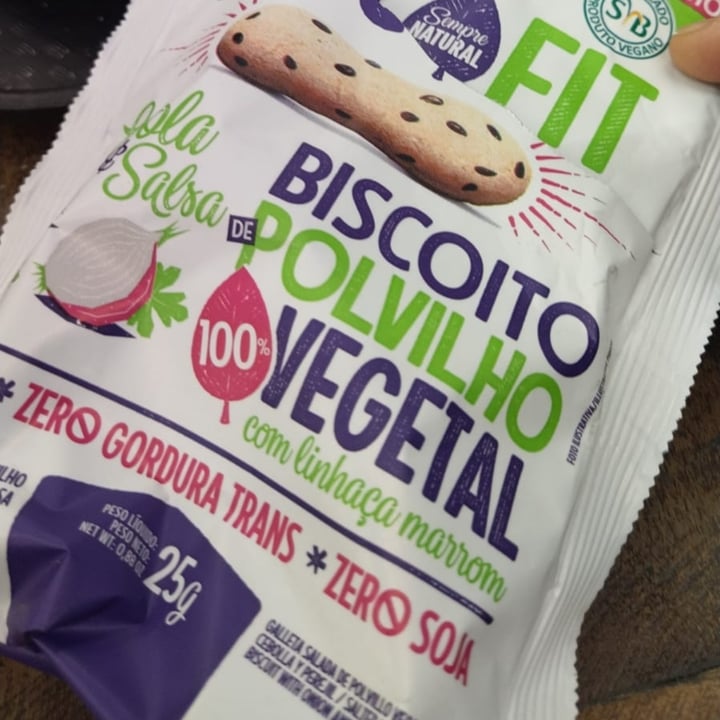 photo of Santulana Biscoito de polvilho shared by @manobrown on  06 May 2022 - review