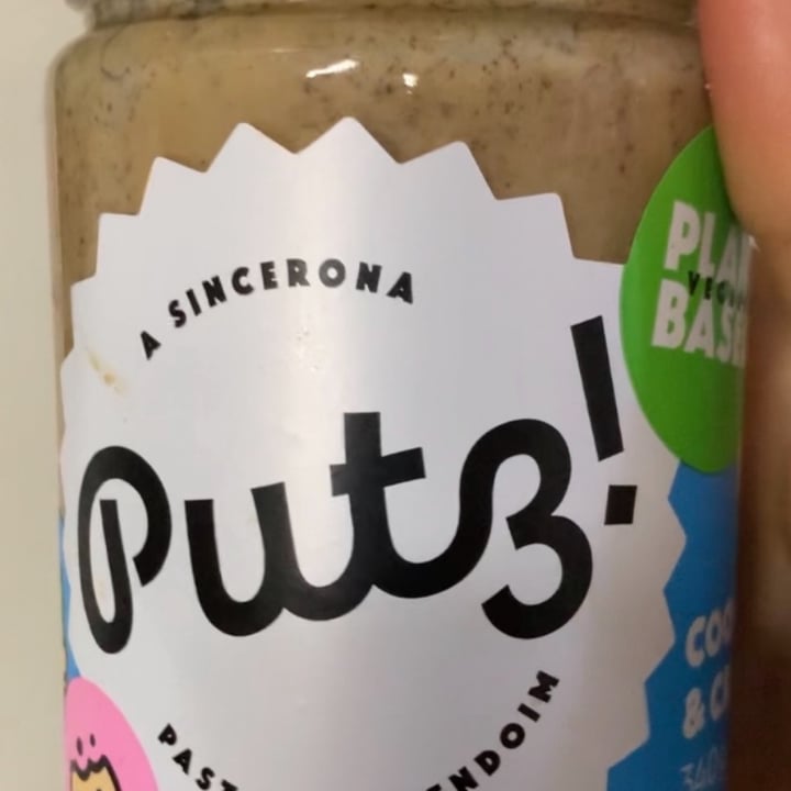 review photo of Putz Pasta de amendoim cookies & cream shared by @veggiefitmarina on 18 Mar 2022 - review