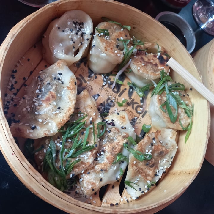 photo of KOI Dumplings Dumpling shared by @yanivegan04 on  06 Nov 2021 - review