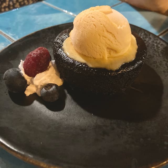 「Coulant con Helado de Papaya」の料理の写真