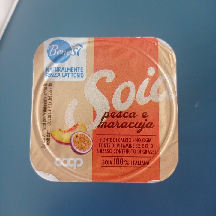 photo of Bene.Si coop Yogurt Soia Pesca E Maracuja shared by @imartina97 on  25 Oct 2022 - review