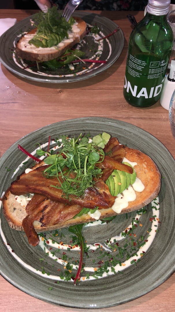 review photo of Soul Food Kitchen Fancy Avocado with Bacon shared by @nandni on 22 Jul 2019 - review