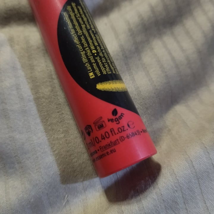 review photo of Essence Cosmetics Get Big! Lashes Volume Curl Mascara shared by @jeanine3 on 13 Aug 2022 - review
