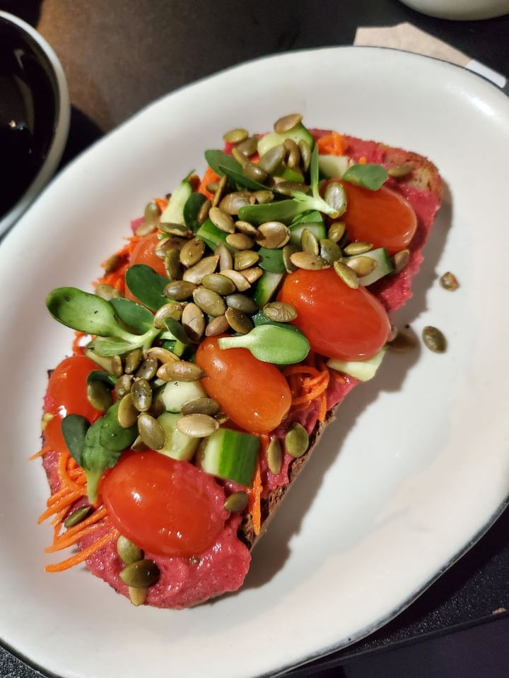 photo of Jane Veg Hummus Toast shared by @kbee on  20 Dec 2019 - review