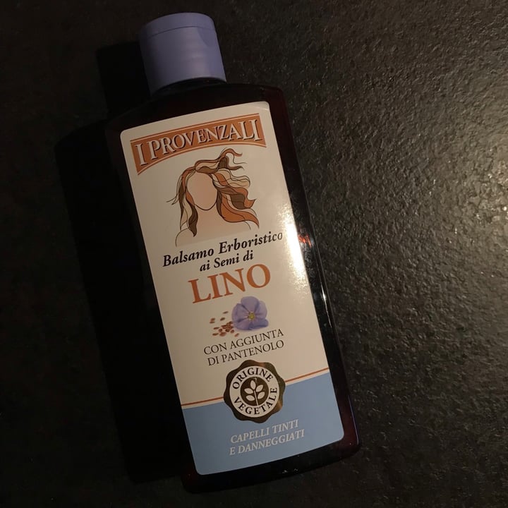 photo of I Provenzali Shampoo Erboristico Ai Semi Di Lino shared by @glottaveg93 on  19 Jul 2021 - review