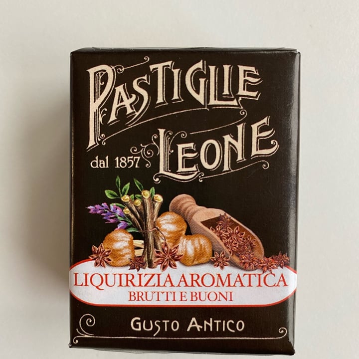 photo of Pastiglie Leone Liquirizia aromatica shared by @fraviola2021 on  01 Dec 2021 - review