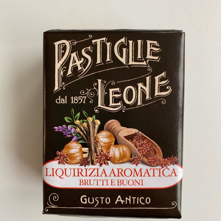 review photo of Pastiglie Leone Liquirizia aromatica shared by @fraviola2021 on 01 Dec 2021 - review