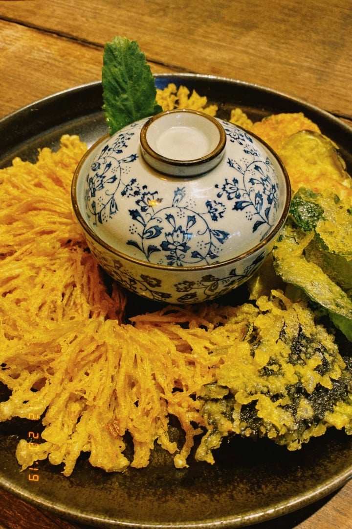 photo of Quán chay Ưu Đàm Vegetable tempura shared by @fi-iv on  20 Dec 2019 - review