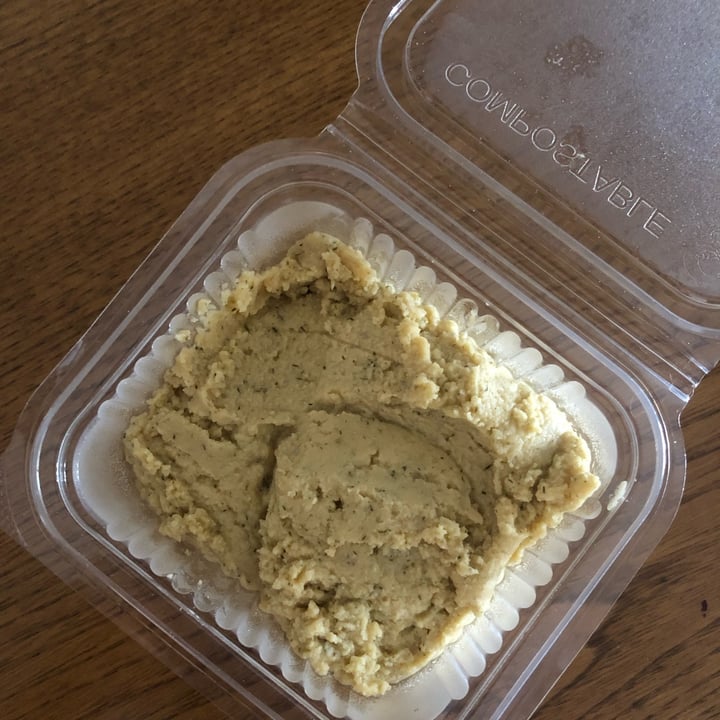 photo of Mercato Coperto Campagna Amica Arezzo hummus di Ceci shared by @sarahloveanimols22 on  21 May 2022 - review