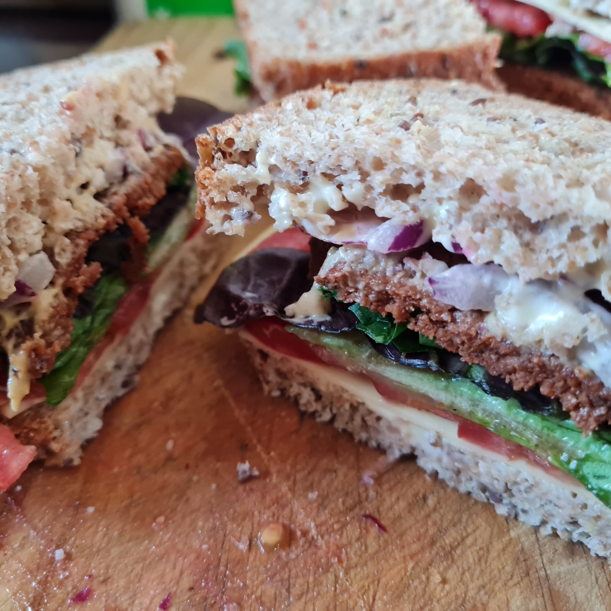 ELL269 Pastrami, cheese and pickle sandwich Reviews abillion