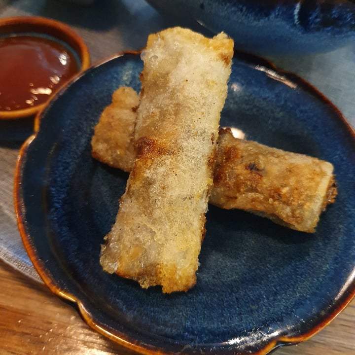 photo of The Kind Bowl spring roll shared by @mushroomtarian on  19 Sep 2021 - review
