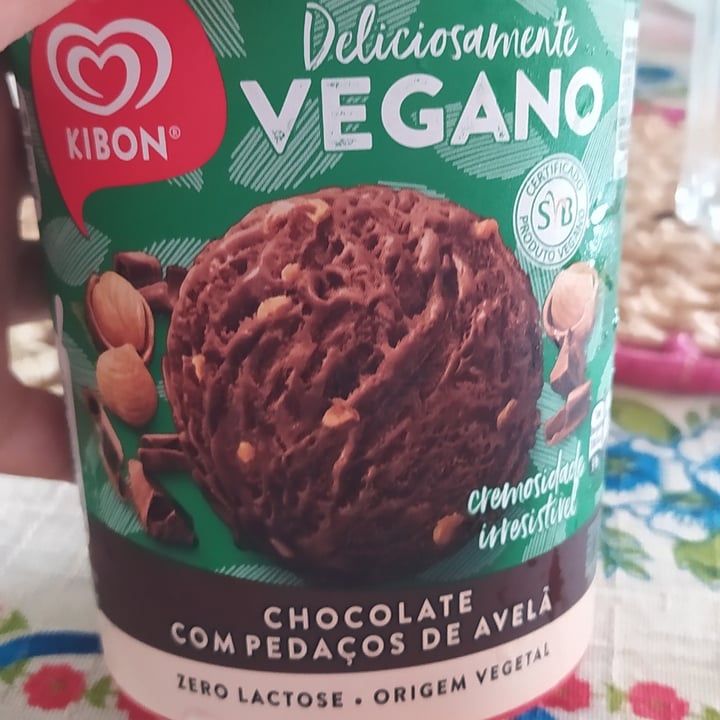 review photo of Kibon Kibon Vegano chocolate com pedaços de avelã shared by @mah-sango on 27 Oct 2022 - review