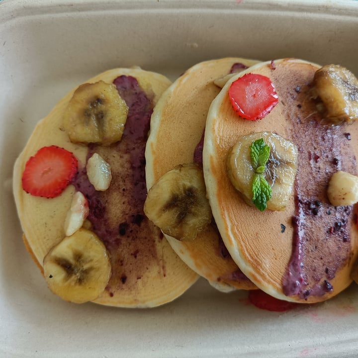 photo of yumi - vegan cuisine Pancake shared by @veraintolerance on  18 Sep 2022 - review