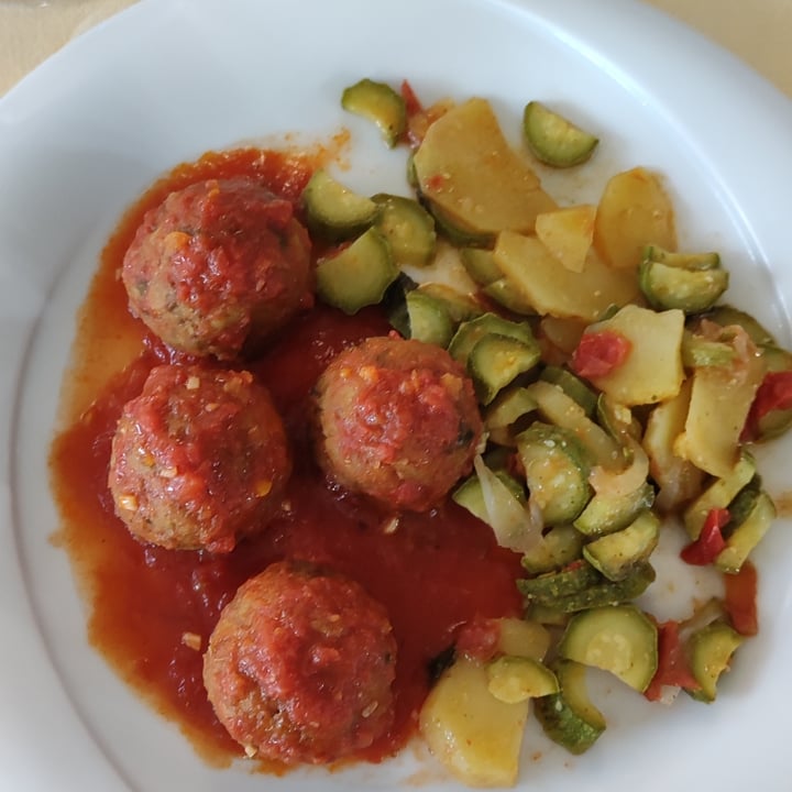 review photo of Hotel Ristorante Onda Azzurra Polpette di lenticchie shared by @viveregreenn on 13 Jun 2022 - review