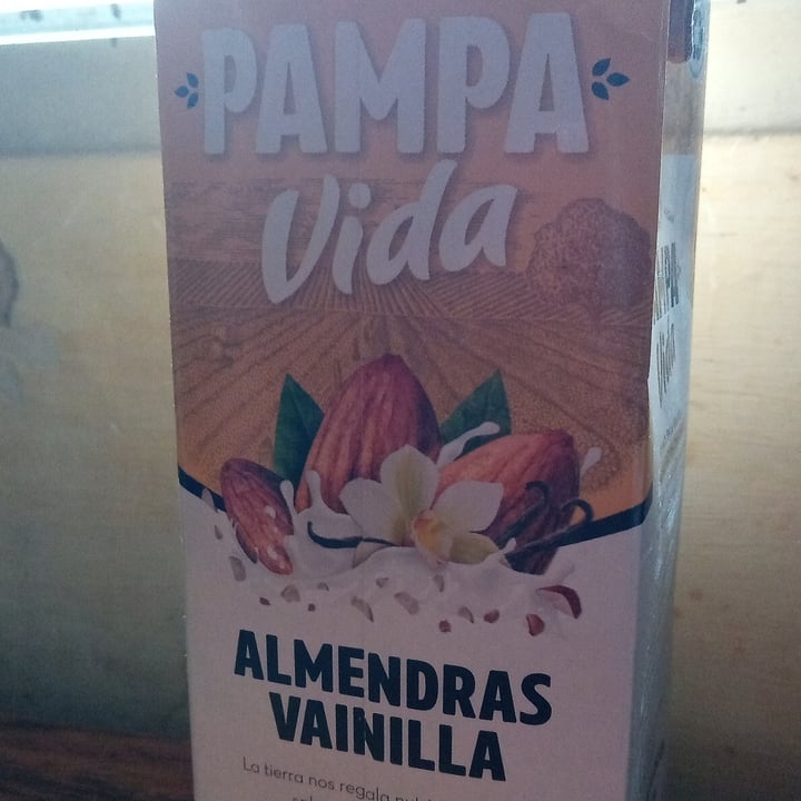 photo of Pampa Vida Leche de Almendras y Vainilla Sin Azúcar Agregada con Stevia shared by @cinva2021 on  11 Apr 2022 - review