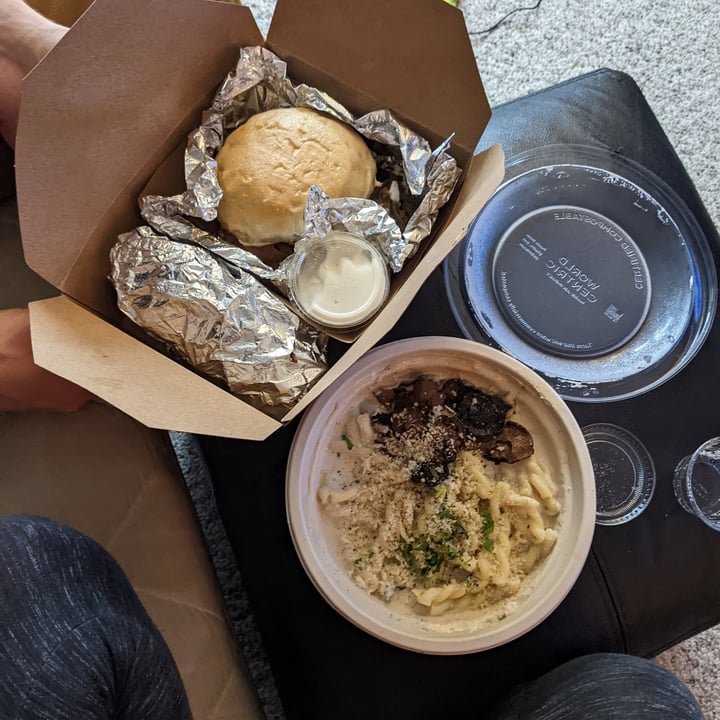 review photo of Reverie Cafe + Bar Mac and Cheeze shared by @cassiespanton on 17 Apr 2022 - review