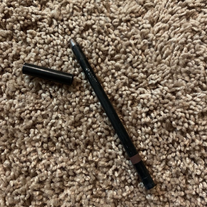 photo of Arbonne Eye liner shared by @gest1971 on  29 Dec 2020 - review