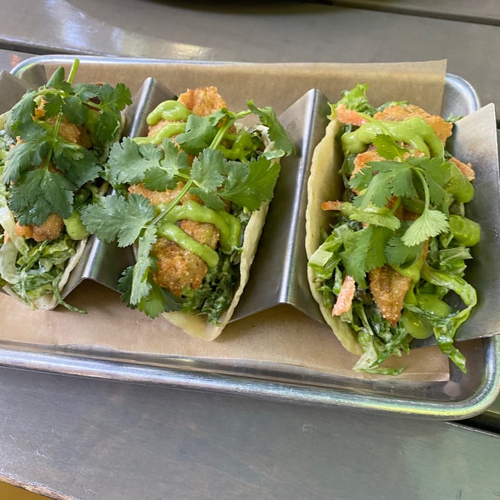 photo of Nic's On Beverly Avocado Tacos shared by @dsb2 on  16 Apr 2021 - review
