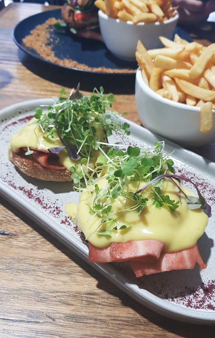 photo of Wholefood Merchants Vegan Eggs Benedict shared by @clareodgers on  23 Jan 2020 - review