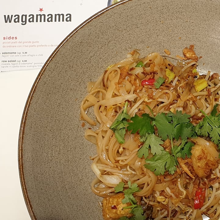 photo of Wagamama pad thai shared by @le1lah on  10 Oct 2022 - review