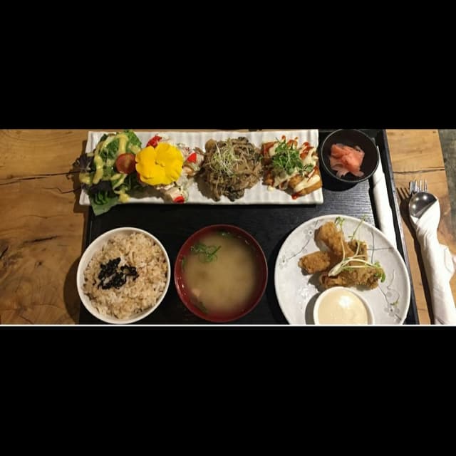 Photo of the dish “Ying And Yang Charger”