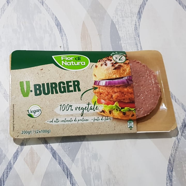 photo of Fior di Natura V-Burger shared by @dali3 on  08 Dec 2021 - review