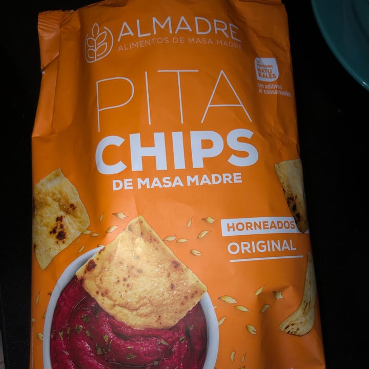 photo of Almadre Pita chips de masa madre shared by @laritaveganita on  19 Jun 2022 - review