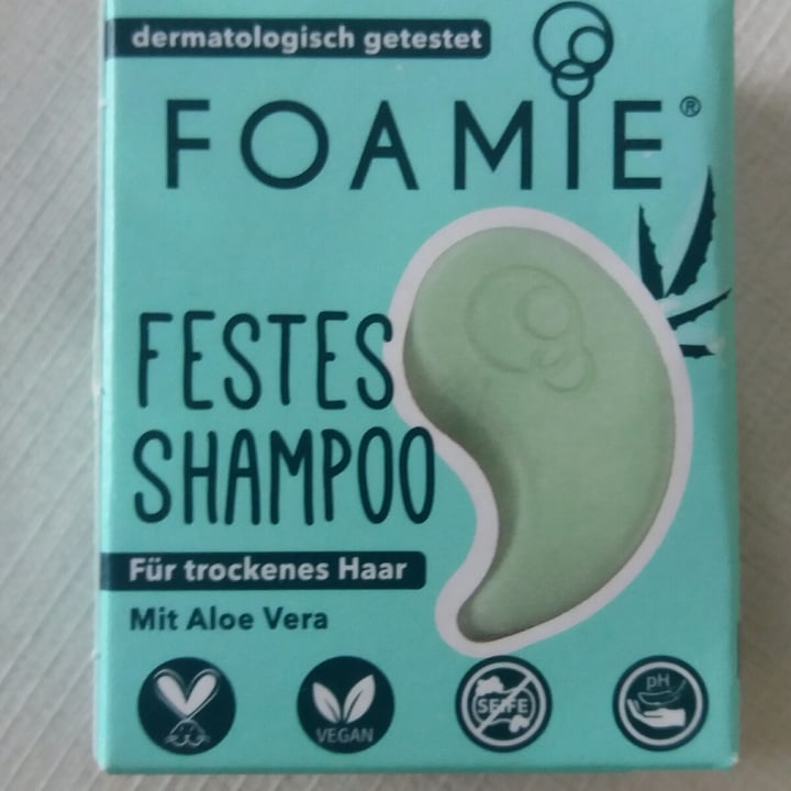 photo of Foamie  Festes Shampoo Für Trockenes Haar shared by @mariacarneiro on  26 Sep 2022 - review