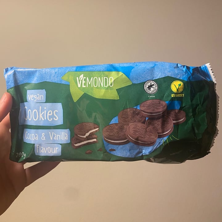 photo of Vemondo cookies cioccolato e vaniglia shared by @sarasenzaglutine on  22 Nov 2022 - review