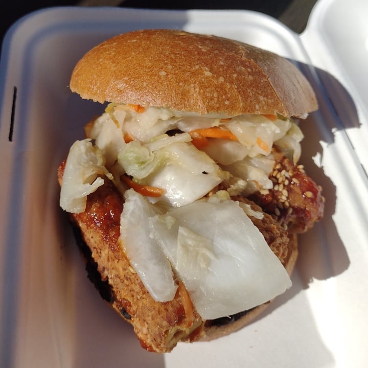 photo of The Dutch Door Korean Fried Tempeh Sandwich shared by @daniefanie on  22 Jan 2022 - review