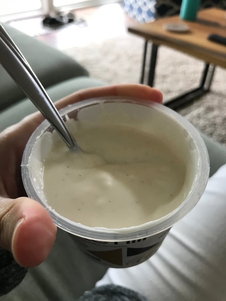 photo of Kite Hill Vanilla Almond Milk Yogurt Original shared by @curvycarbivore on  14 Mar 2020 - review