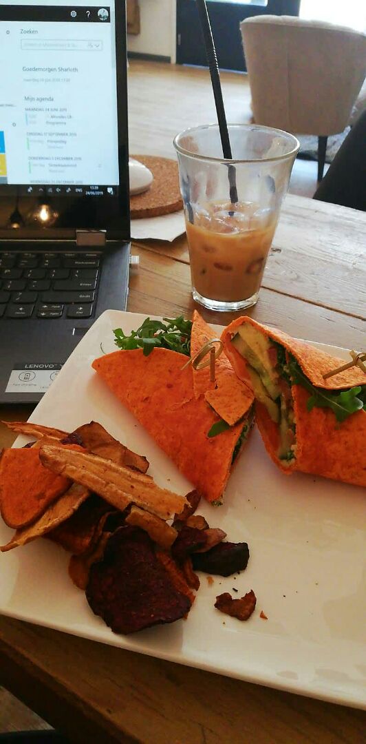 review photo of Kattencafé Poeslief Papikra Wrap Grilled Veggies shared by @graciela on 24 Jun 2019 - review