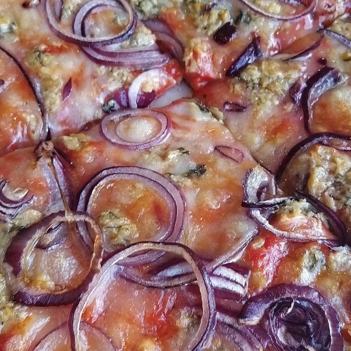 photo of Vegrano Pizza Mare Veg shared by @neonyellowcat on  05 Jun 2021 - review