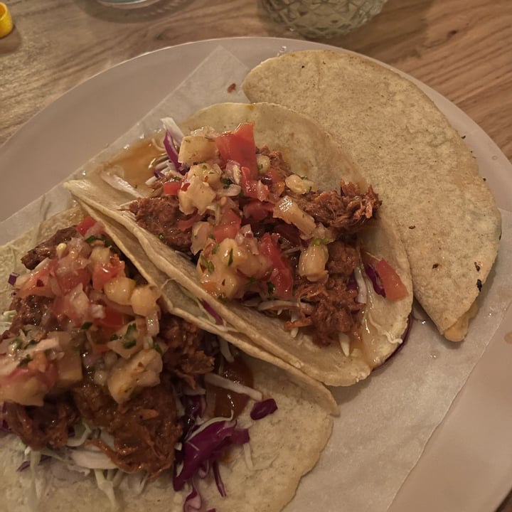 review photo of El Burro Greenpoint pulled jackfruit tacos shared by @gabygerber on 12 Jul 2022 - review
