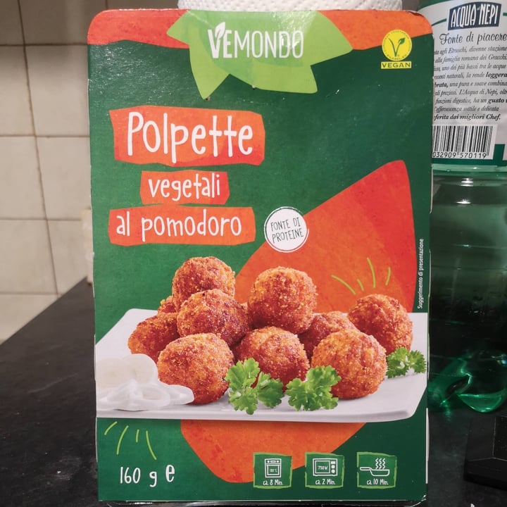 photo of Vemondo Polpette Vegetali al Pomodoro shared by @giannagivi on  24 Apr 2022 - review
