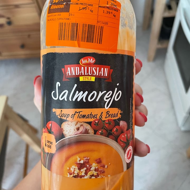 photo of sol y mar andalusian style Salmorejo shared by @ninettaveg on  15 Jul 2022 - review
