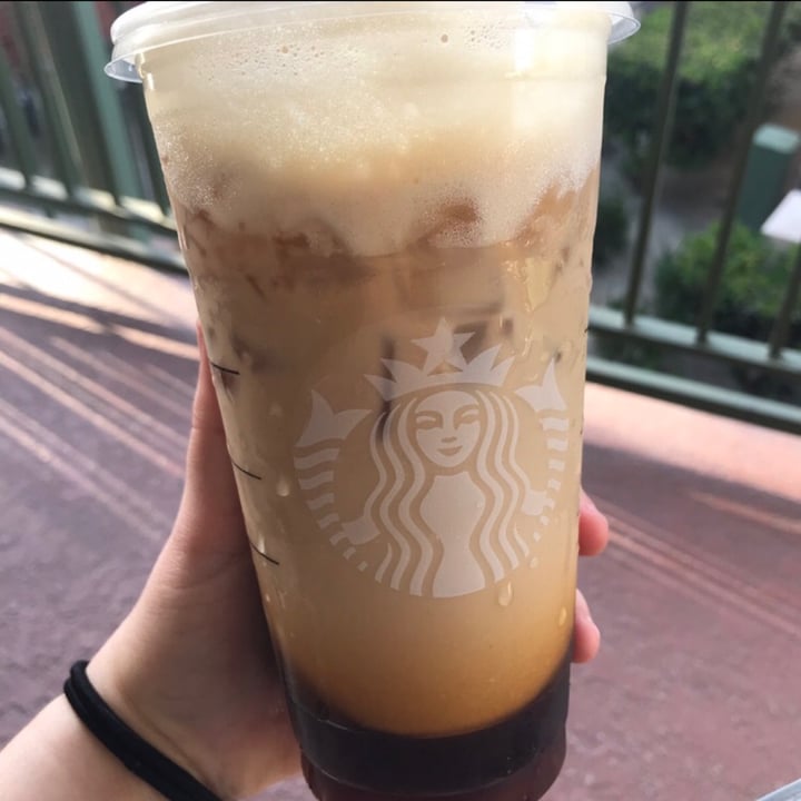 photo of Starbucks Iced shaken espresso shared by @rocior on  01 Sep 2022 - review