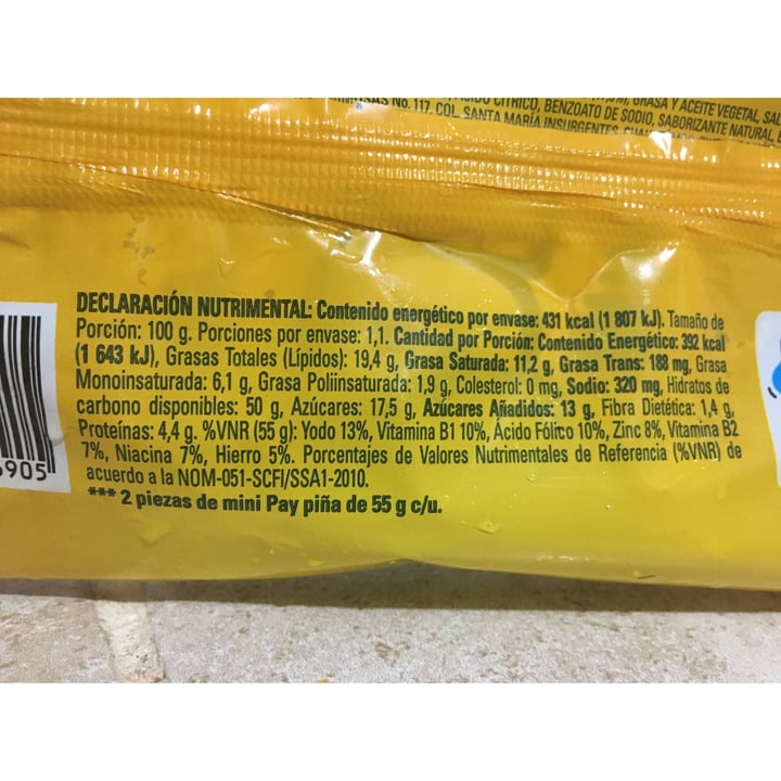 review photo of Marinela Mini pay de piña shared by @lamiarestrada on 13 Apr 2021 - review