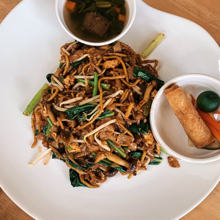 photo of Loving Hut Lh Char Kway Teow Set shared by @lilykhin on  05 Jan 2021 - review