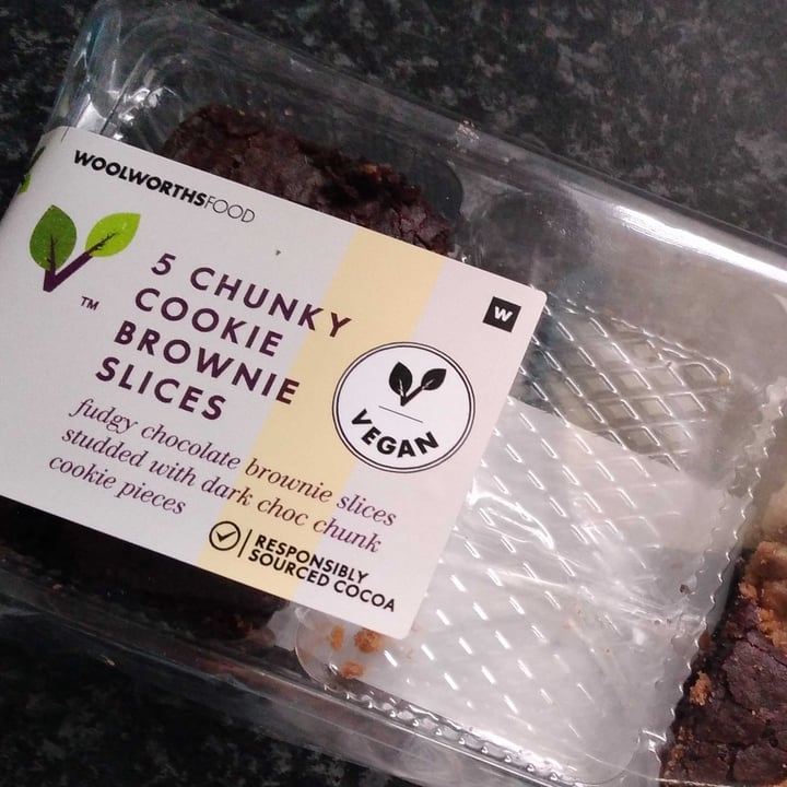review photo of Woolworths Food 5 Chunky Cookie Brownie Slices shared by @nila108 on 15 Oct 2021 - review