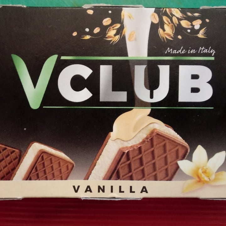 photo of VClub Sandwich Helado de Vainilla shared by @lilliom22 on  21 May 2022 - review