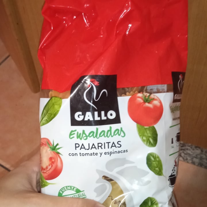 review photo of Gallo Pajaritas Con Tomate Y Espinacas shared by @correplatano on 07 Nov 2021 - review