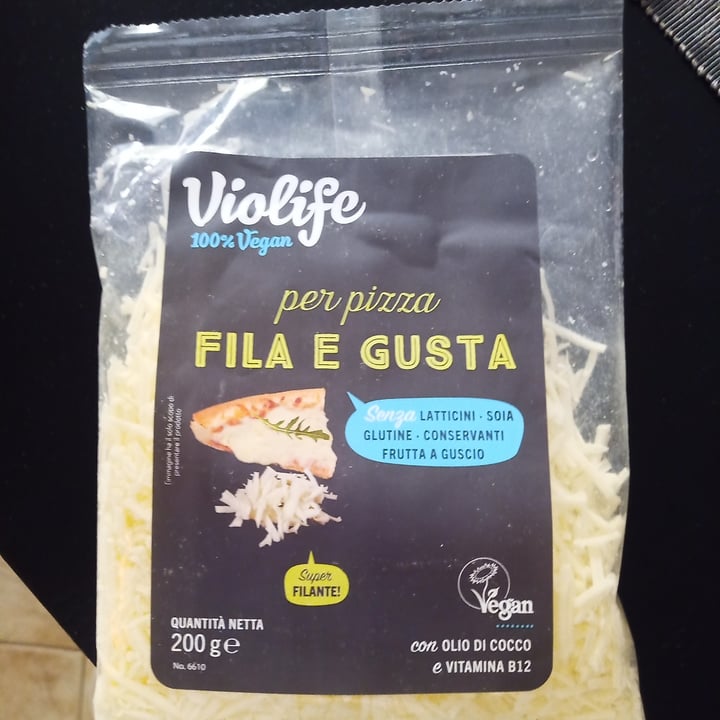 photo of Violife Fila e gusta Fake Mozzarella shared by @bentham19 on  16 Oct 2022 - review