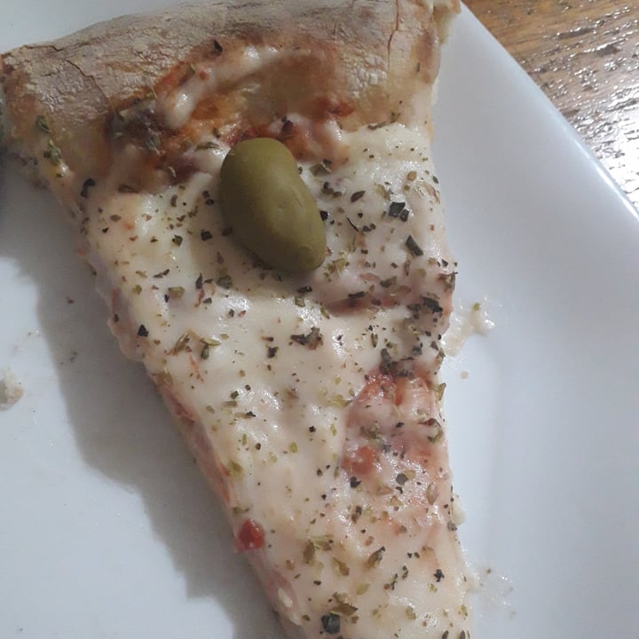 photo of Blondie Pizza Vegana De Quesofu Y Longaniza Vegetal shared by @ecosofia on  17 Oct 2020 - review