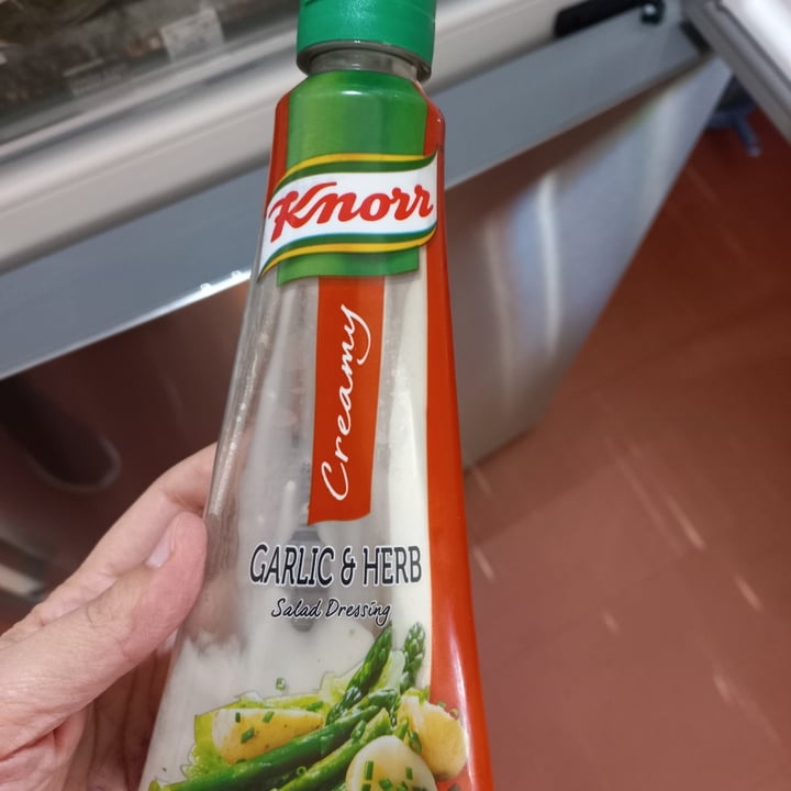 photo of Knorr Garlic and Herb salad dressing shared by @talthegreenteacher on  05 Dec 2022 - review