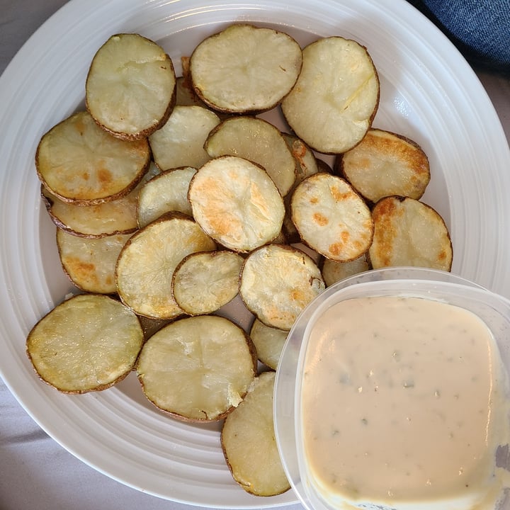 photo of Vegan Valley Cashew Cheese Jalapeño Queso shared by @lissraber on  11 Jun 2021 - review