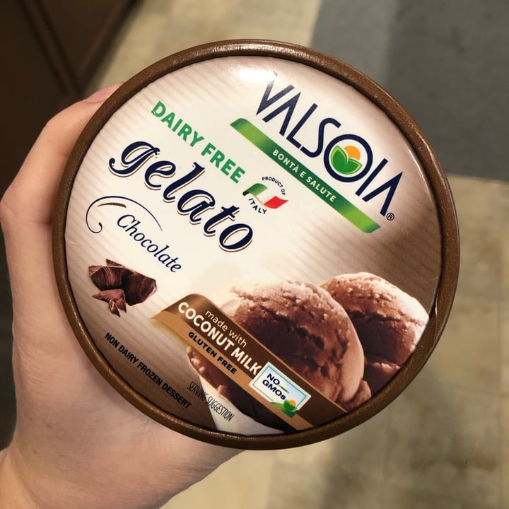 photo of Valsoia Chocolate Gelato made with Coconut Milk shared by @gnargnarbinks402 on  22 Feb 2021 - review