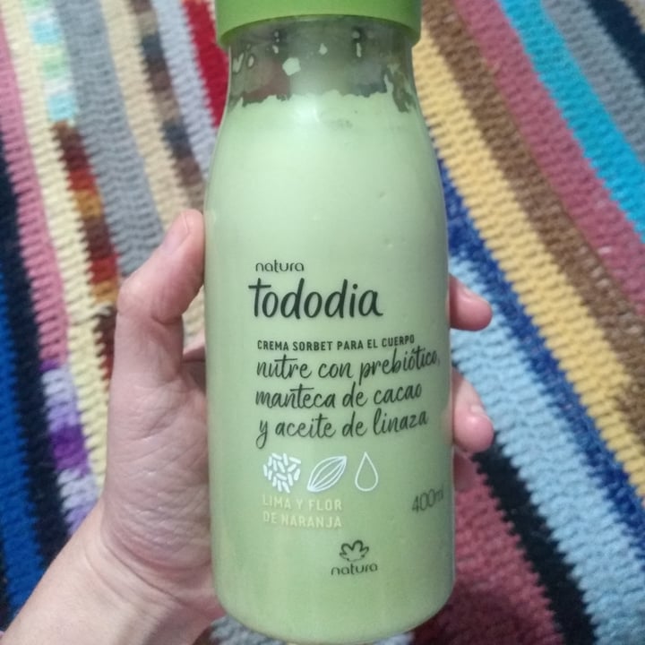 review photo of Natura Crema corporal Lima Y Flor De Naranja shared by @romina1717 on 22 Jan 2021 - review